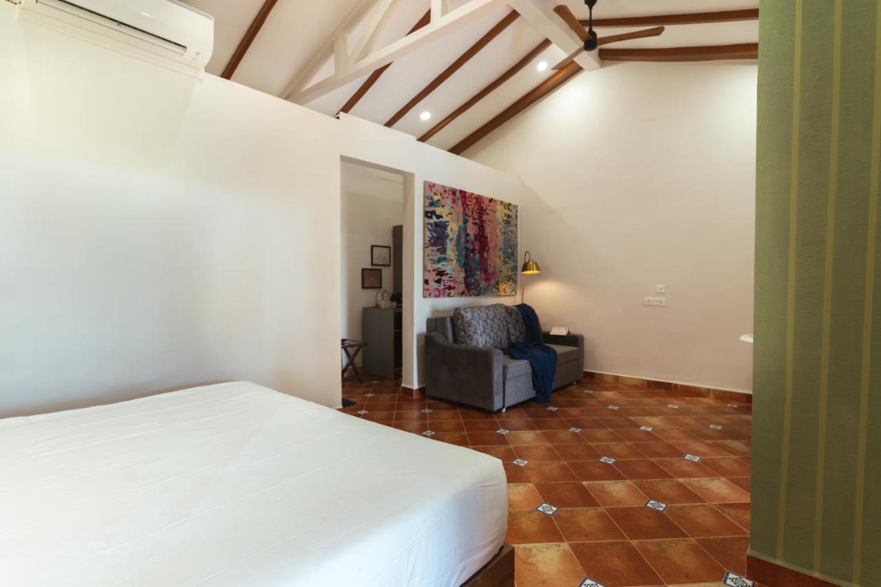 ซี ร็อก รีสอร์ต Hotel โคลวา ภายนอก รูปภาพ